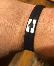 Load image into Gallery viewer, Thin Blue Line Silicone Back The Blue, Blue Lives Matter, Thin Blue Line , Thin Blue Line Maple Leaf , Thin Blue Line Canadian Flag, Defend This Line, Got Your Six, Thin Silver Line (Corrections) Wristband / Bracelet